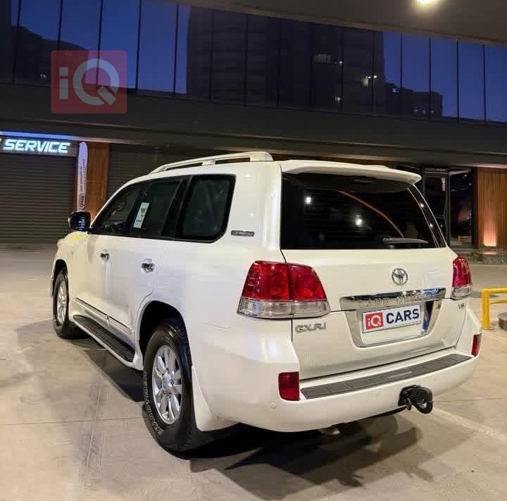 تويوتا لاندكروزر